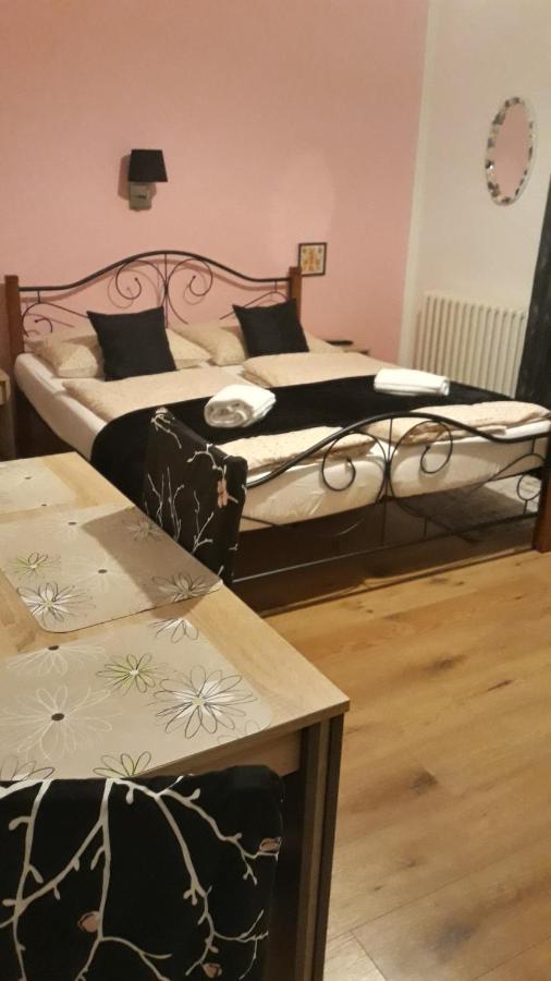 Privat Jozef Apartment Vrbov Ngoại thất bức ảnh